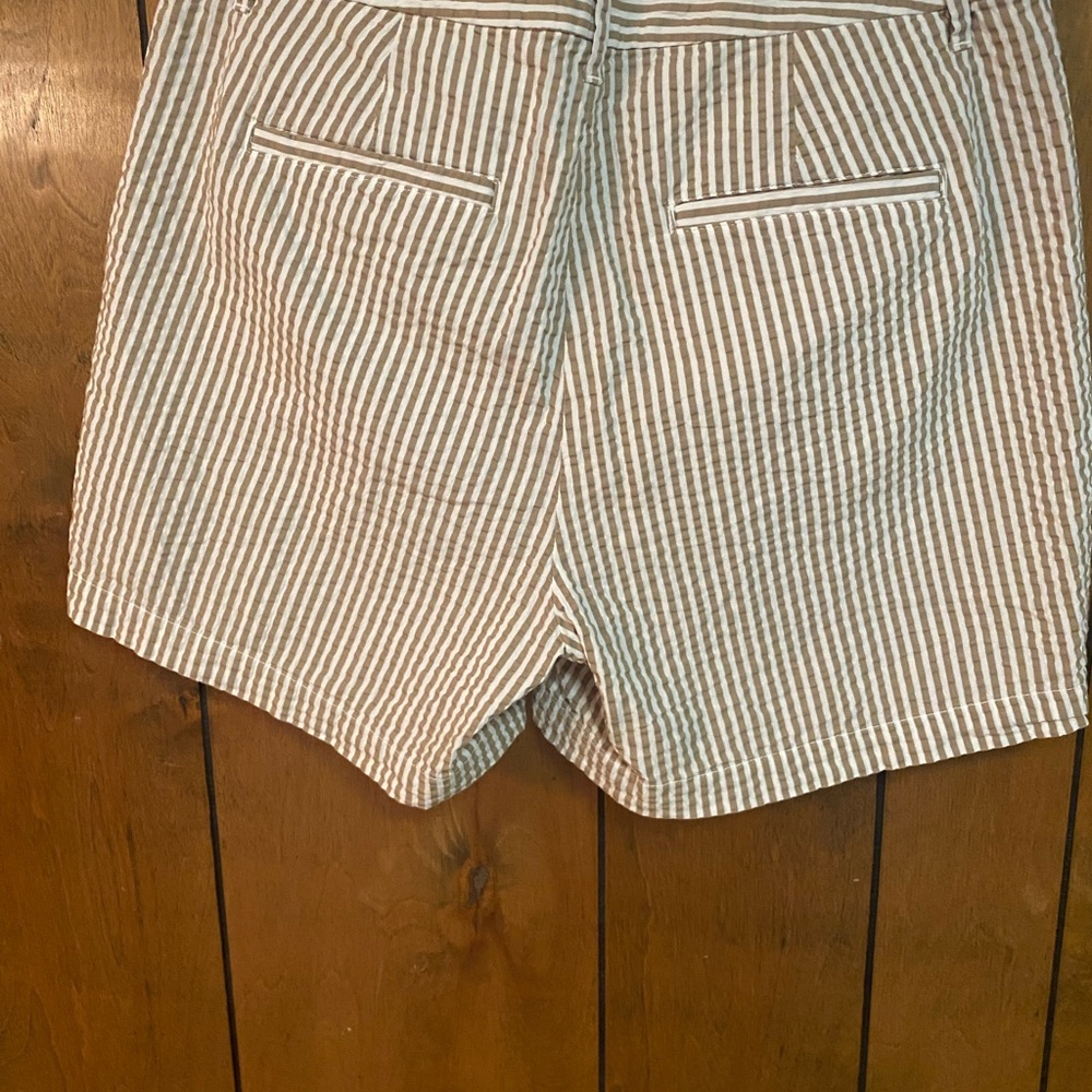 a new day Women’s Beige and White Striped Shorts - Picture 3 of 3